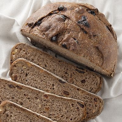 Payés de centeno (50%) con nueces y pasas